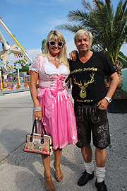 DJ Woiferl legt am Pfingstsonntag und am Donnerstag, 19.05. in der Erdinger Urweisse Hüttn auf (©Foto. Martin Schmitz)